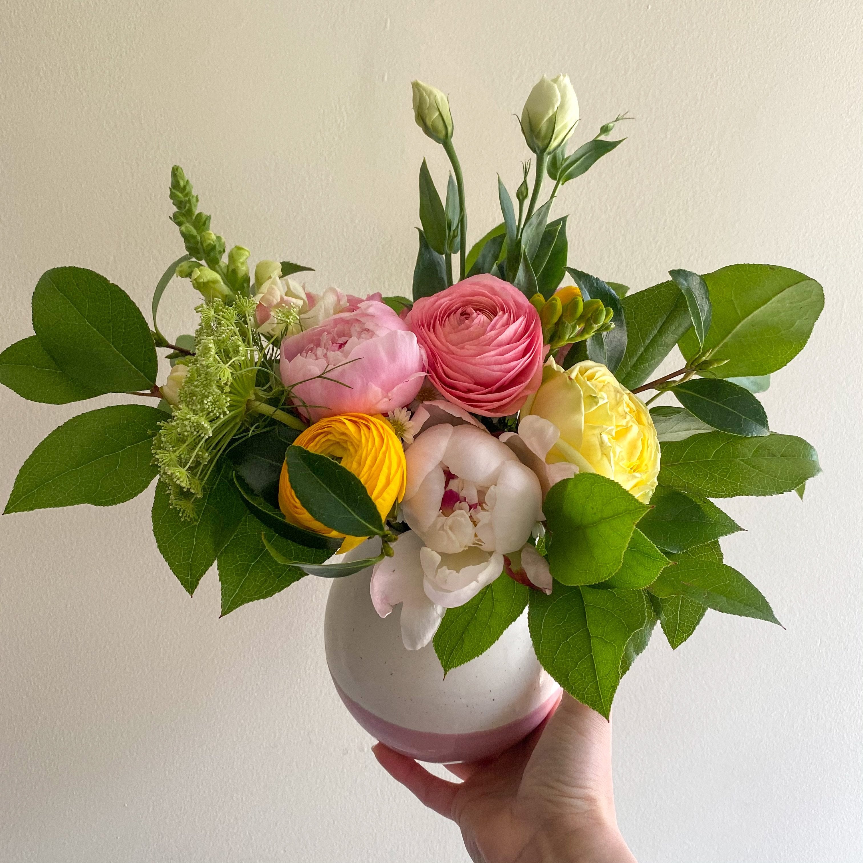 Mother's Day Blooms ๐ Only Available for Mother's Day Weekend - May 8th & 9th - Brave Blooms